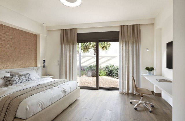 Athens Hill - Garden Apartment