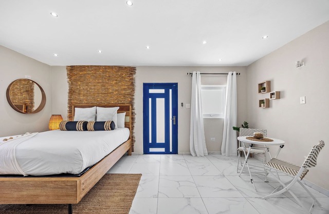 Atlántico Sal | Trendy Studio in Dorado