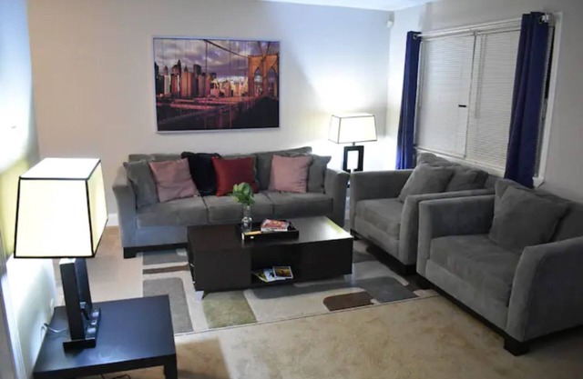 Atlanta Getaway-Your Home Away From Home!