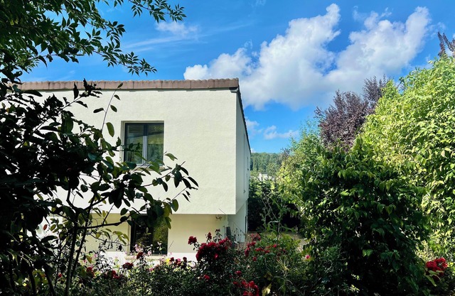 Atrium-Haus mit Garten, 5 Betten und Parkplatz (15 Minuten von Zürich entfernt)