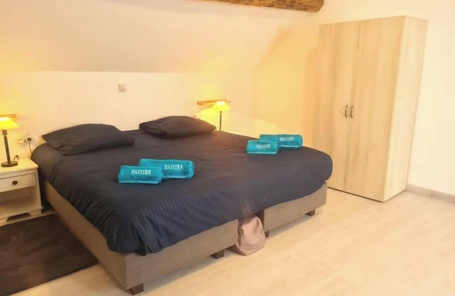 Atypical triplex apartment