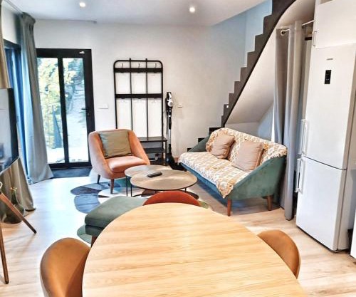 Au sommet des Ocres et des Bois - Maison T3 & Parking