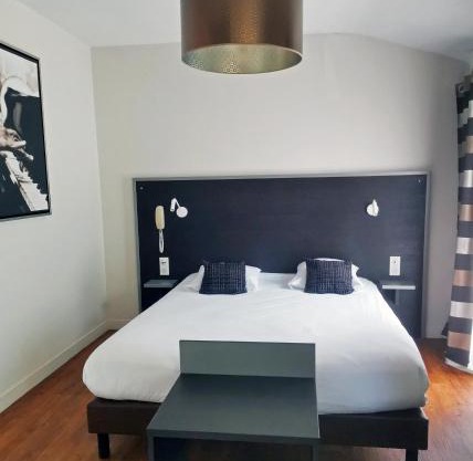 Auberge Du Cheval Blanc - Logis Hotel