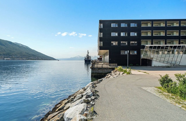 Aurora Haven by Paramount