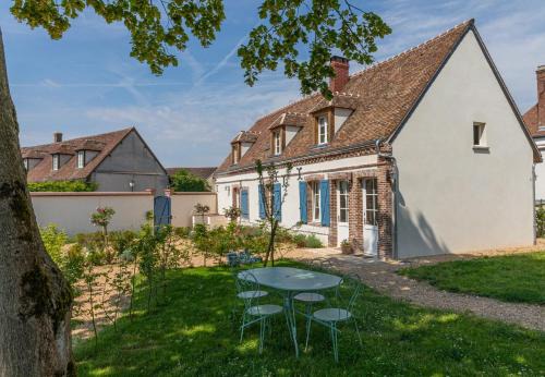 Aux Roses et aux Poutres