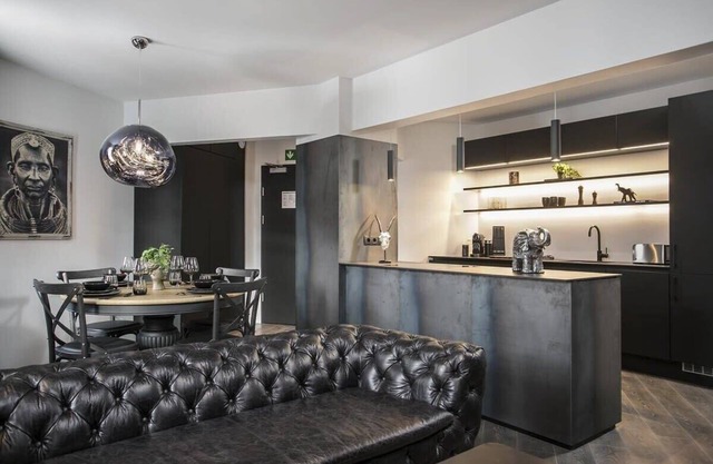 AVA Two Bedrooms - on the Rainbow street