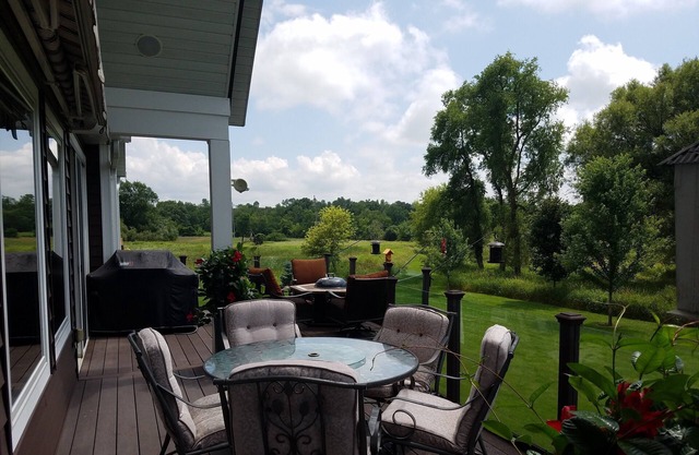 Available Gorgeous Home-where hectic life ends!