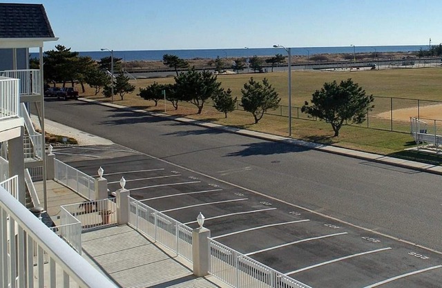 Avalon Beach Block Condo