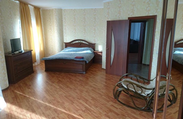 Avangard 72 on 50 years VLKSM 19