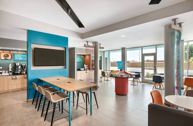 avid hotel Auburn - University Area by IHG