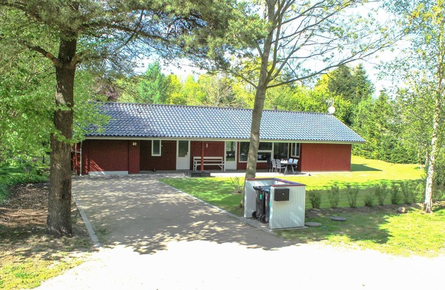 Awesome home in Ansager with kitchen