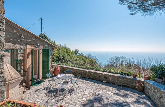 Awesome home in La Spezia with WiFi