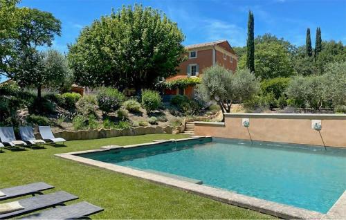 Awesome Home In St, Saturnin Les Apt,