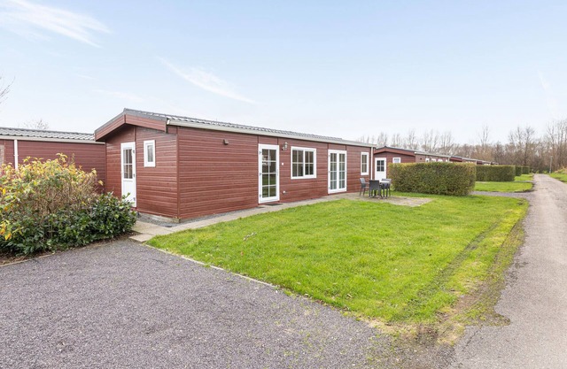 Awesome home in Wagenborgen with WiFi