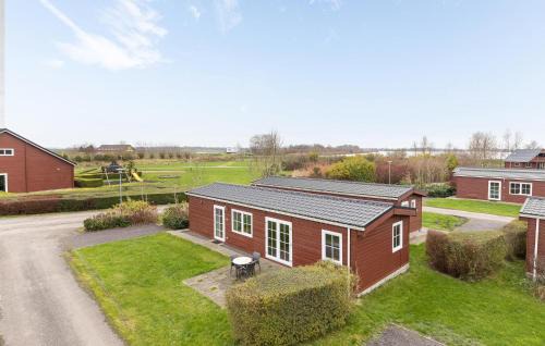 Awesome Home In Wagenborgen With Wifi