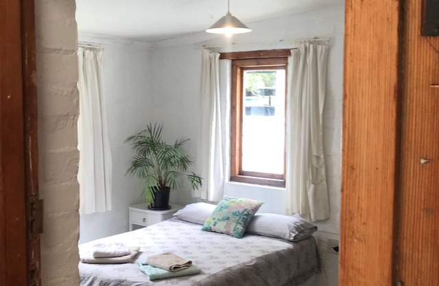 Awesome room in surf house