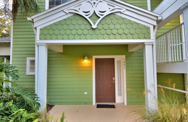 Awesome Twosome Rentals "Animal Kingdom"