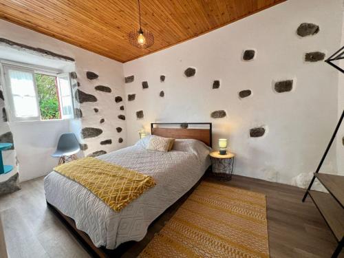 AZ Solar Cottage and Secret Garden