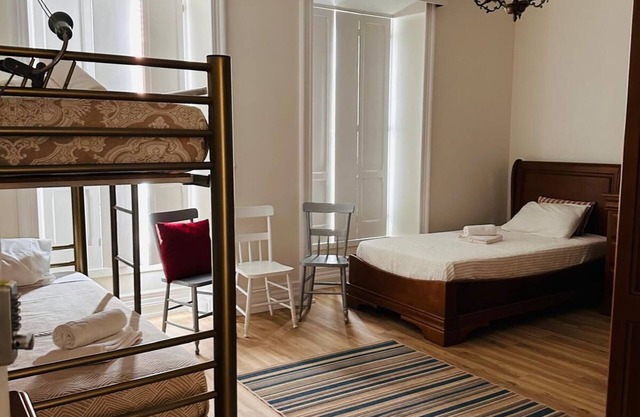 Azor International Hostel - Q3