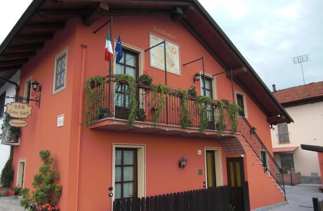 B&B Gira-Sole