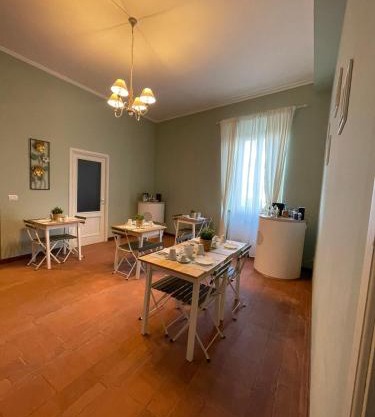 B&B Home XIX
