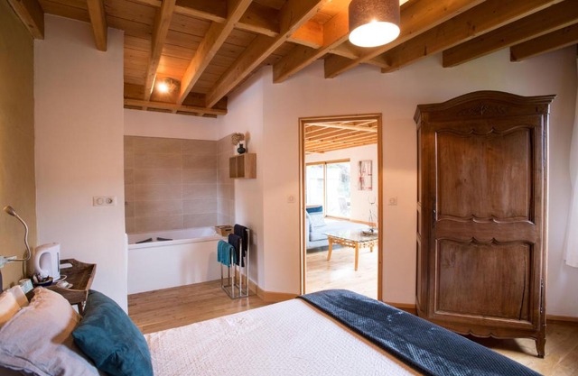 B&B Wood Cottage