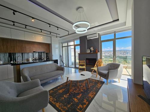 Bagebi beautiful two bedroom mountain view