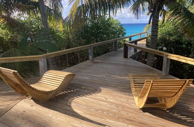 Bahamas oceanfront paradise. 250 off if you stay 8 nights.
