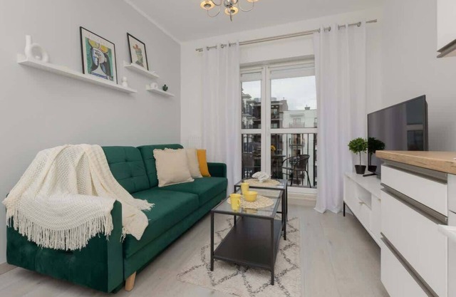 Bakalarska 15A | Modern Apartment | Parking