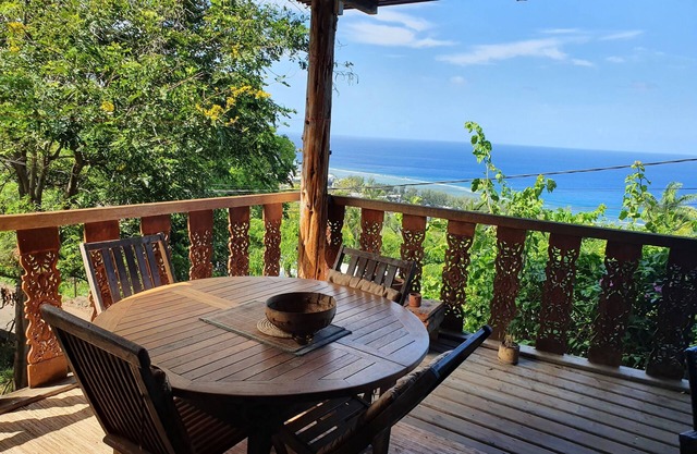 Balinese cottage: Bali Serenity Home