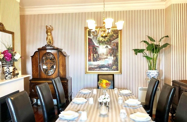 Balmoral House Bed & Breakfast