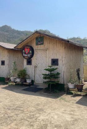Bambooz Bell cottage and camps I Kasauli I Lake View & Trekking