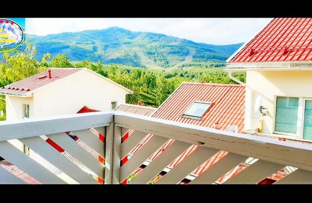 BANNOE VILLAGE RESORT (Курортная 65, ГЛЦ)