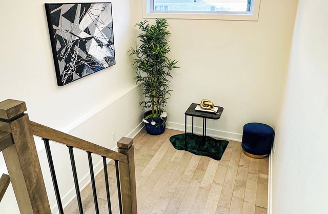 Baraqah Residence Gorgeous 5BD+2Prk Home 15min-MTL