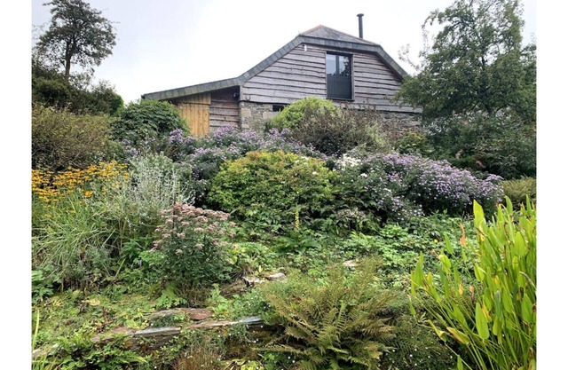Barn Conversion in Tranquil Gardens and Farmland