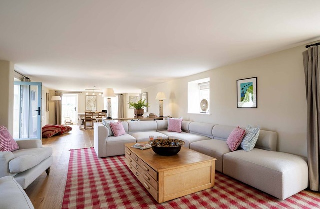 Barn conversion, Sleeps 6, Dog friendly