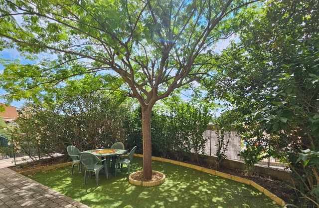 Bas de Villa "les Cigales" Avec Piscine Privée