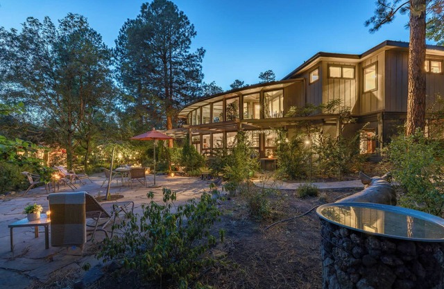 Base of Mt Elden Nest—Trails & Downtown Access