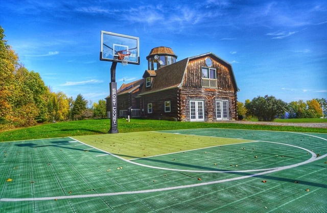Basketball Court, 100 yard chipping Range, Water Sports, Games, Firepit, bikes