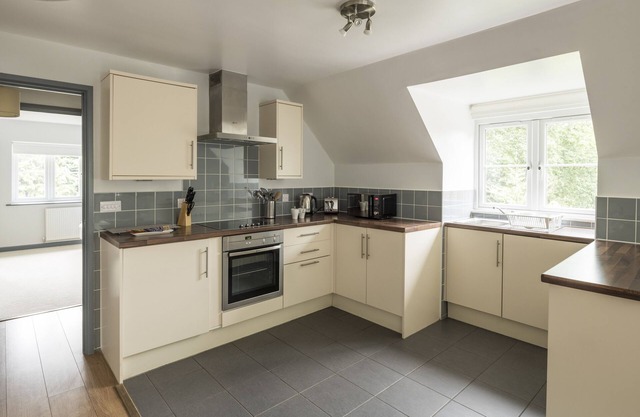 Bassett Green by Viridian Apartments