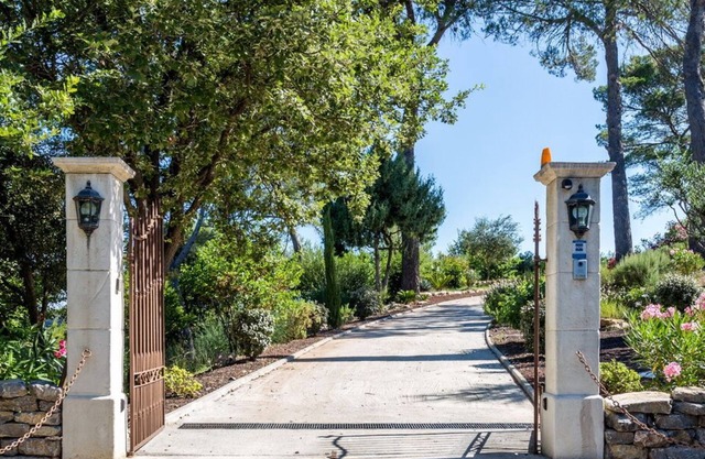 Bastidon + Annexe Domaine L'helion