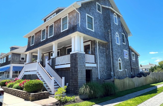 Bay Head Beach House on East Ave with Salt Water Pool!
