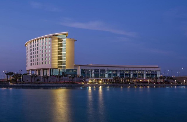 Bay La Sun Hotel and Marina - Emaar King Abdullah Economic City