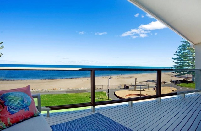 Bay Sunsets - Glenelg - Beachfront - Large - View