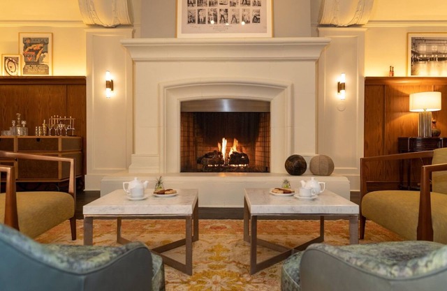 Bay View Room w/Living Area | Stay Close to Downtown