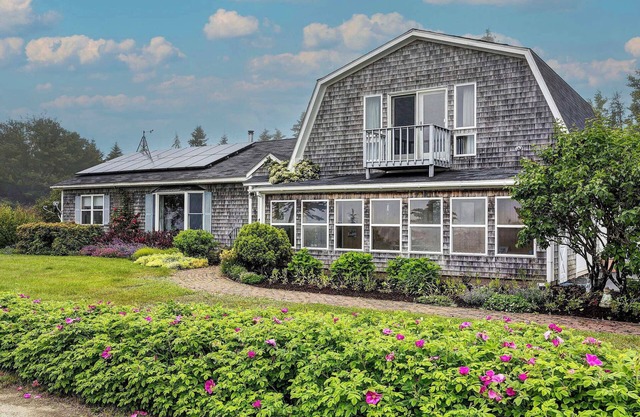 Bay Views: Peaceful Acadia National Park Getaway!