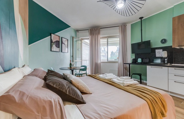 BDC - Cassia Luxury Studio