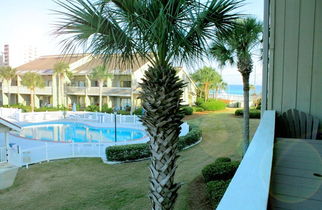 Beach And Golf All In One Great Location! Lakeview Section At Seascape!