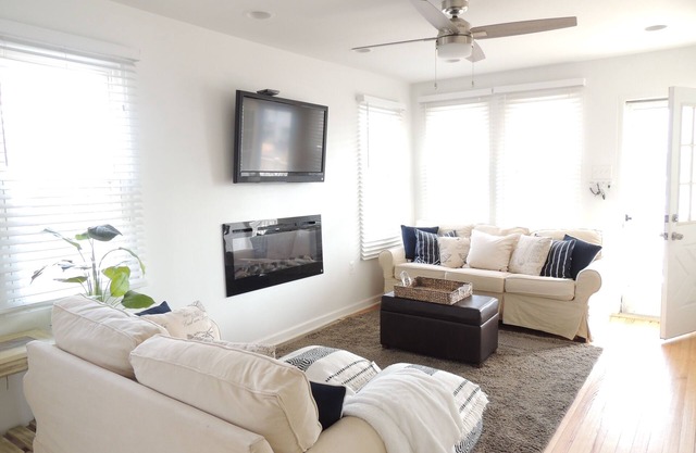 Beach Block One house from beach 1st floor Completely Renovated