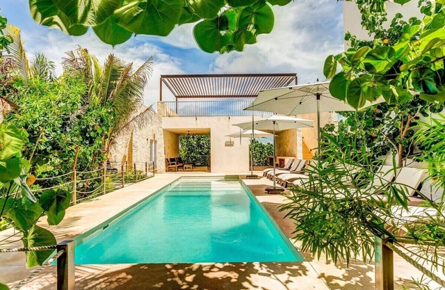 Beach Club | Private Jacuzzi | Rooftop Pools | Gym